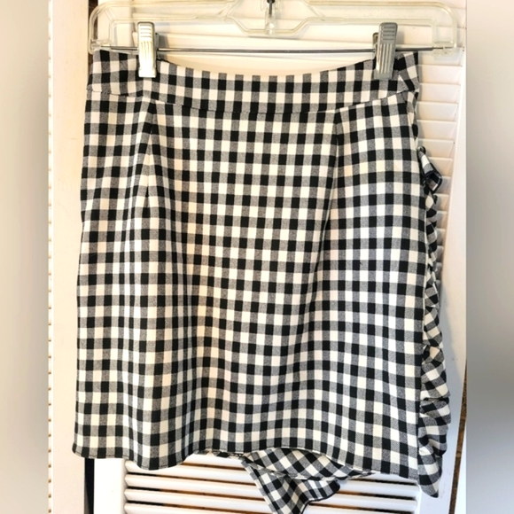 10 CROSBY DEREK LAM BLUE AND WHITE CHECKERED RAUNCHED RUFFLE MINI SKIRT SZ0 - Picture 2 of 6